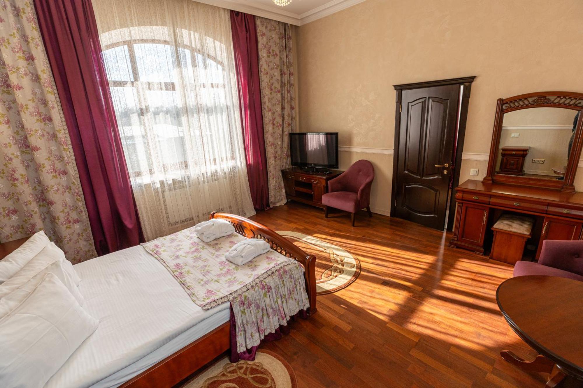 Koncha Zaspa Park Kozyn Dış mekan fotoğraf